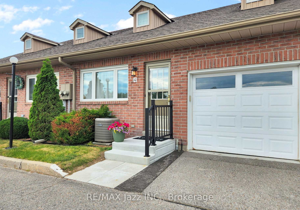23water-street-scugog-ontario-e13434150