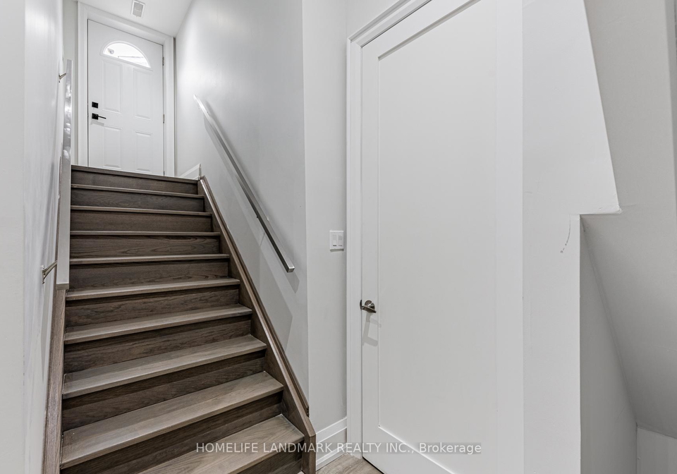 146-pitt-avenue-scarborough-ontario-e13434364