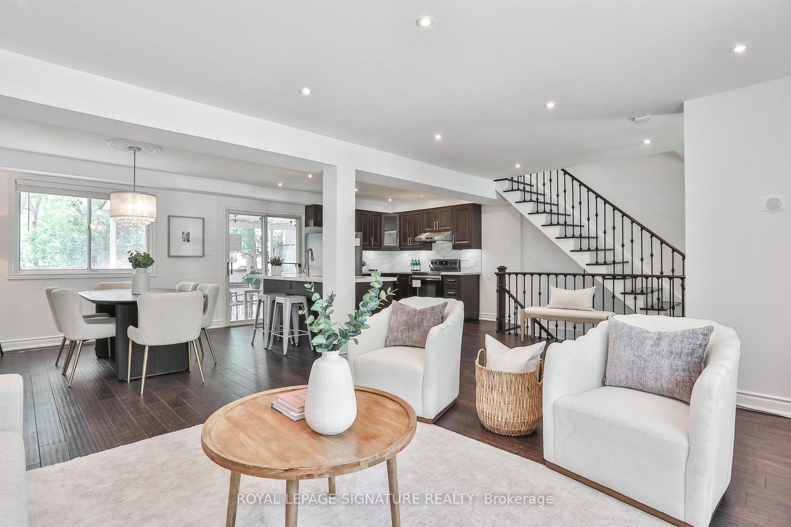 280-gowan-avenue-east-york-ontario-e13434786