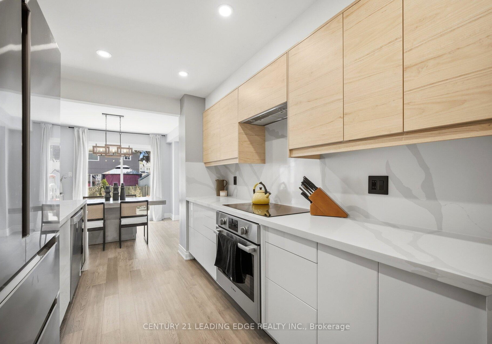 1931-malden-crescent-pickering-ontario-e13434854