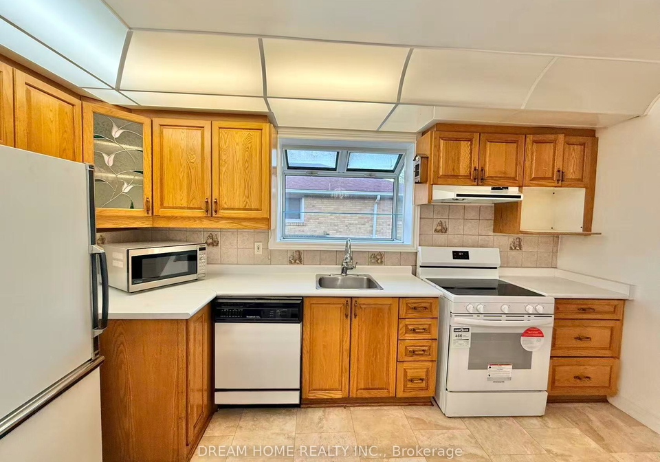 5-horizon-crescent-scarborough-ontario-e13435554