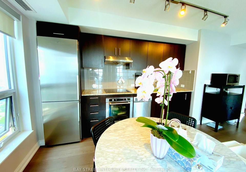 255-village-green-square-scarborough-ontario-e13436004