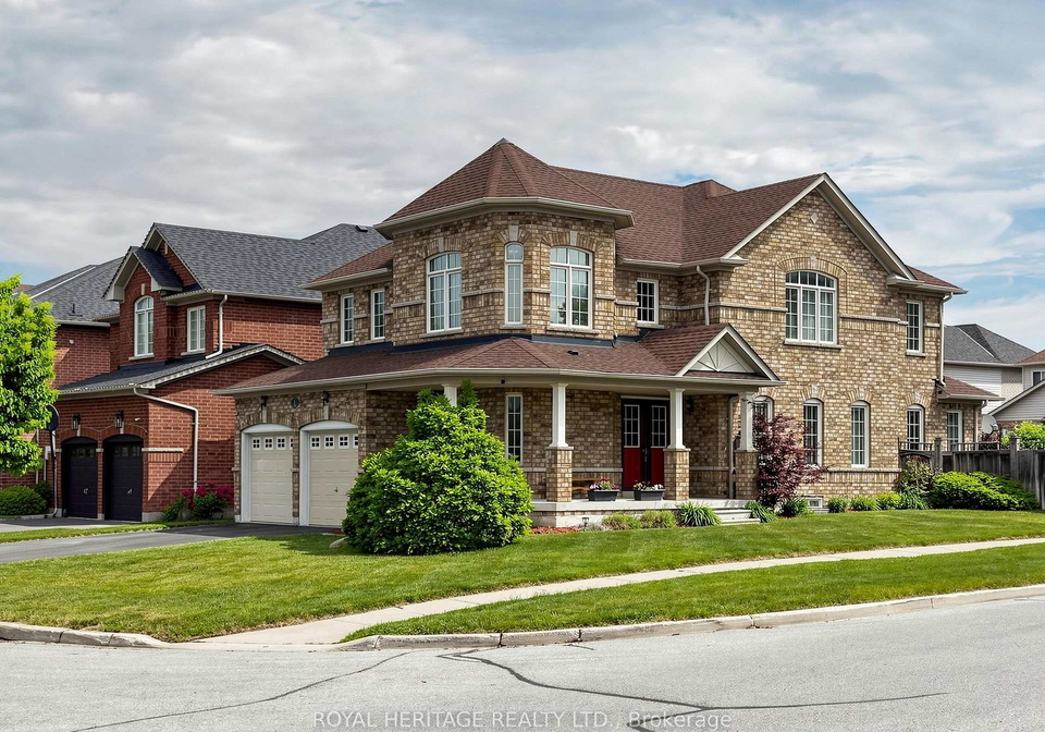 1-wakem-court-whitby-ontario-e13436014