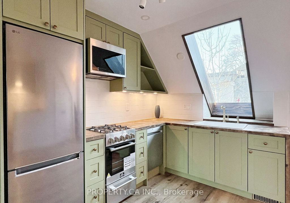 340-main-street-toronto-ontario-e13436464