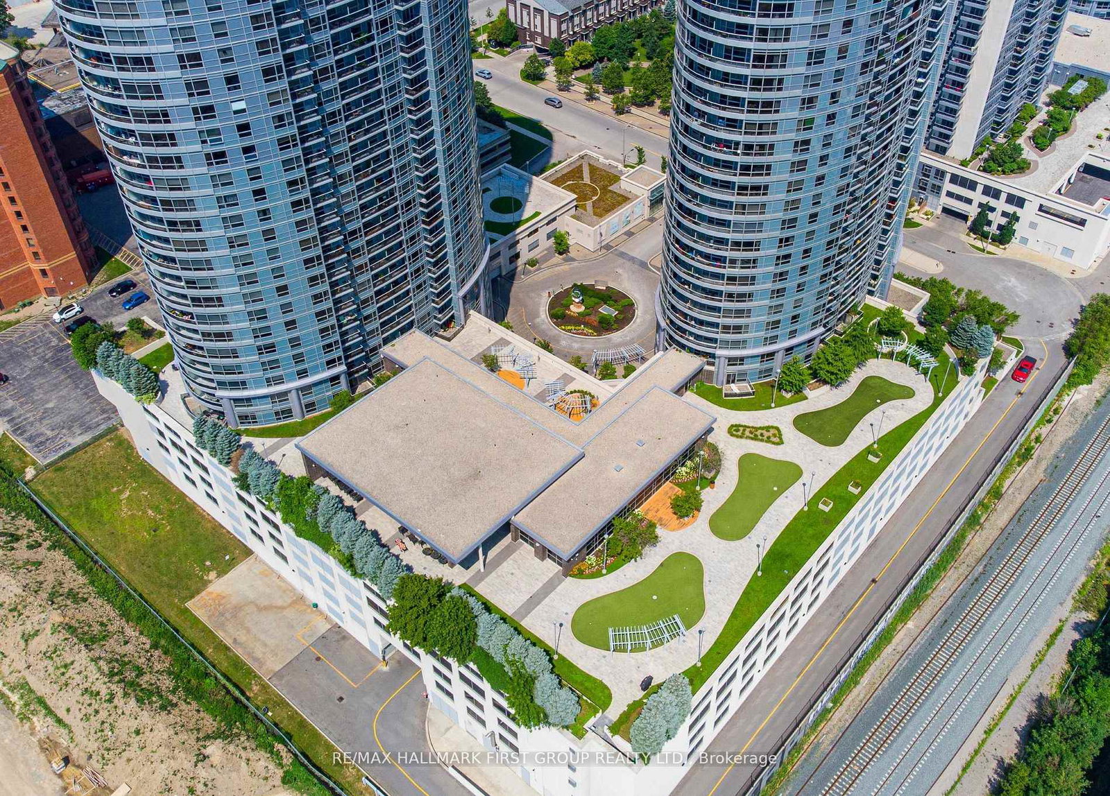 125-village-green-square-scarborough-ontario-e13436520