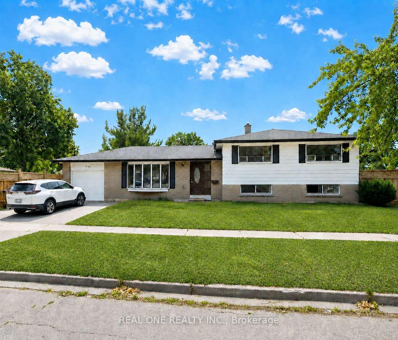 1-grovenest-drive-scarborough-ontario-e13436604