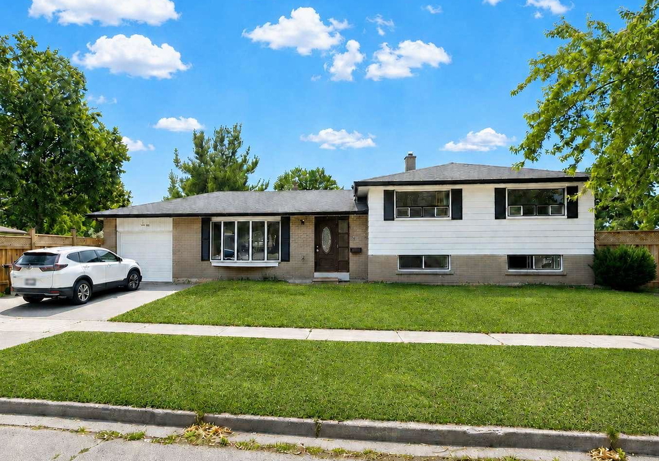 1-grovenest-drive-scarborough-ontario-e13436604