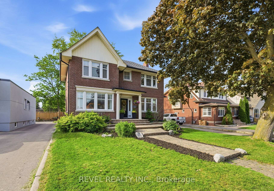 308-king-street-e-oshawa-ontario-e13436760