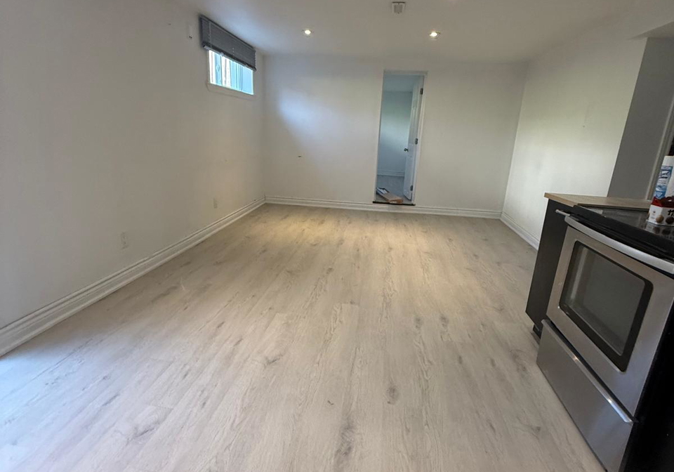 688-tennyson-avenue-oshawa-ontario-e13436796