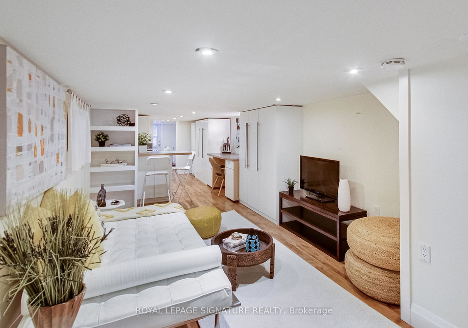 6-king-edward-avenue-east-york-ontario-e13437066