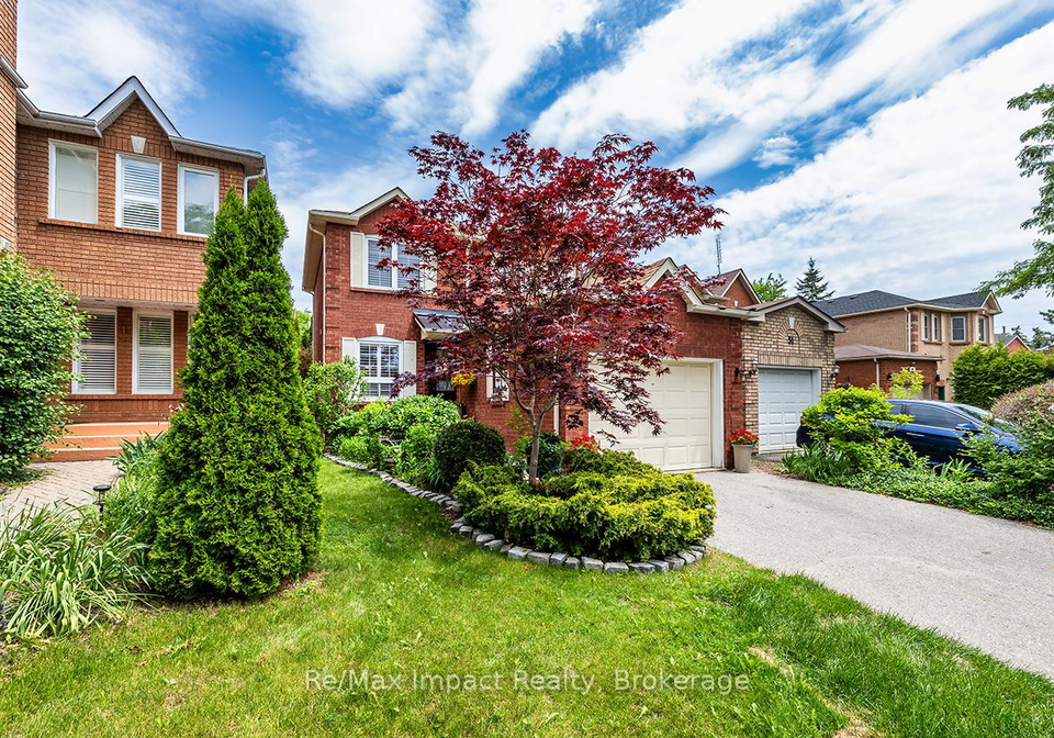 53-sable-crescent-w-whitby-ontario-e13437514
