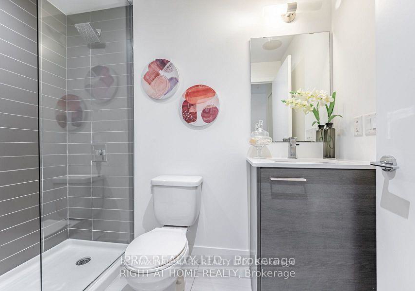 630-queen-street-e-toronto-ontario-e13437586