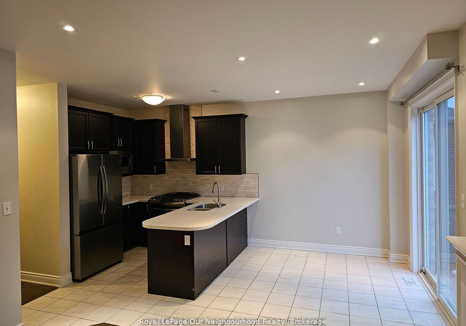 151-presidial-avenue-oshawa-ontario-e13437652