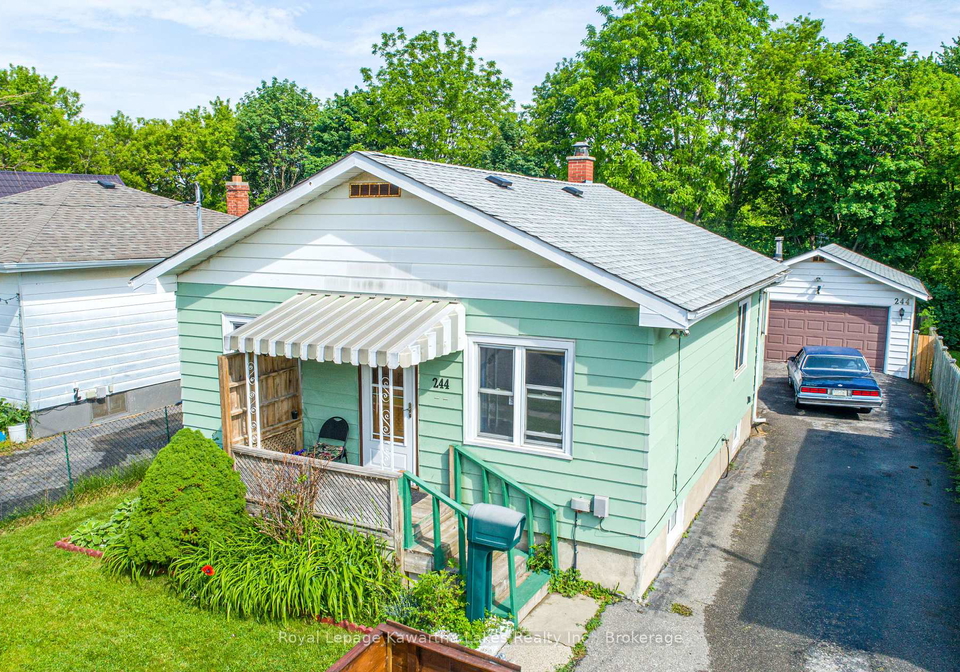 244-annis-street-oshawa-ontario-e13437932