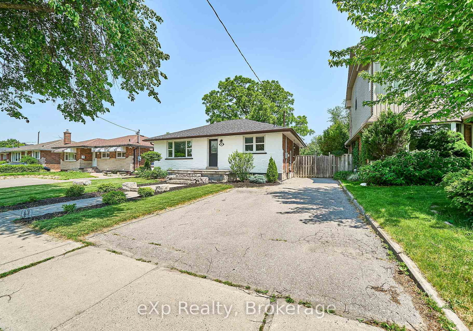 111-riverside-drive-n-oshawa-ontario-e13438254