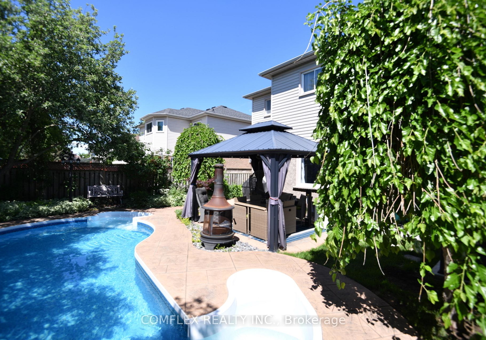 1045-beaver-valley-crescent-e-oshawa-ontario-e13438306