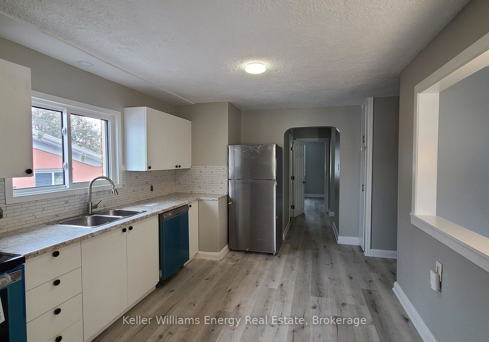 201-celina-street-oshawa-ontario-e13438642