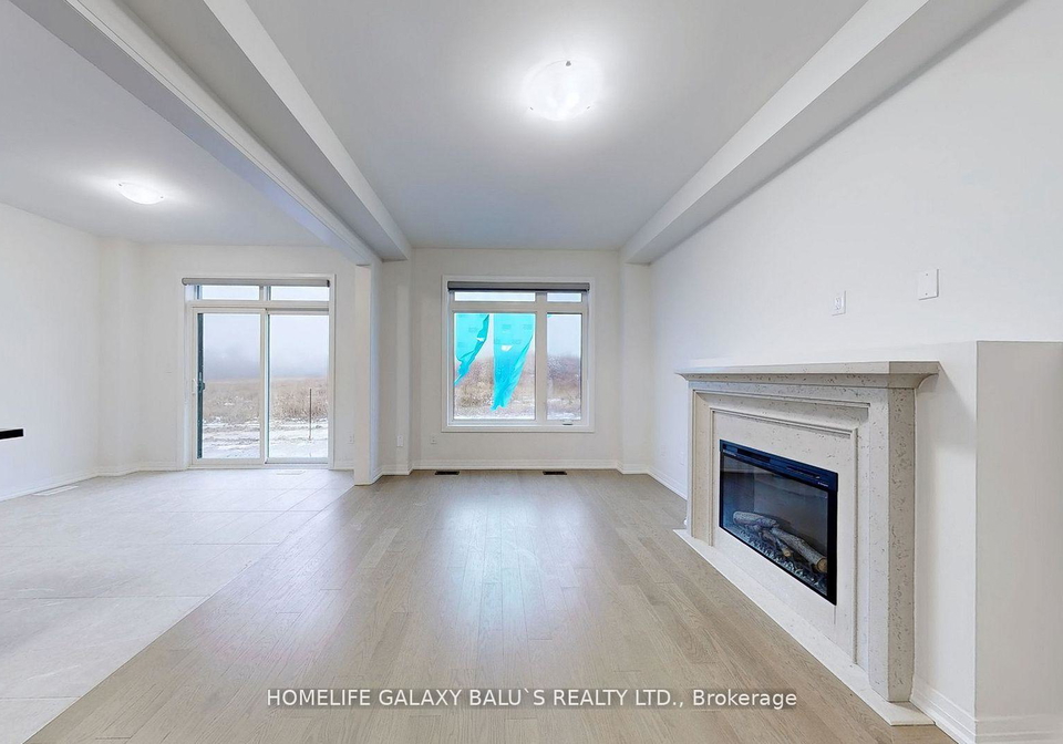 1074-pisces-trail-pickering-ontario-e13438814