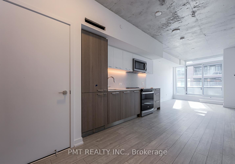 45-baseball-place-toronto-ontario-e13439964