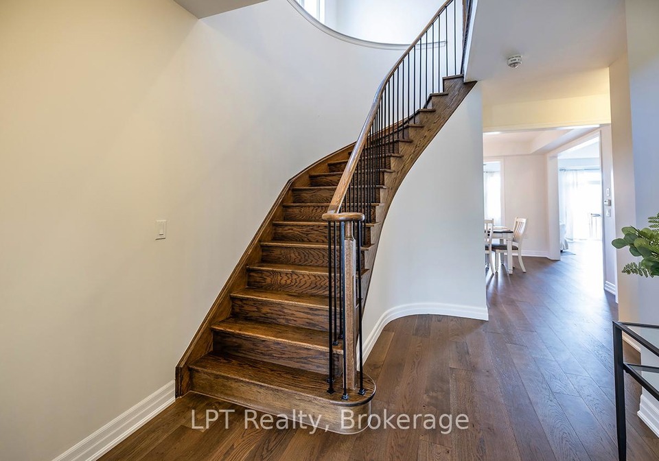 35-purdy-place-clarington-ontario-e13440898