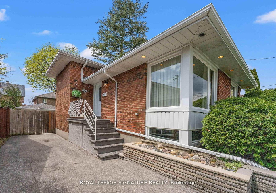 16-shrewsbury-square-scarborough-ontario-e13441858