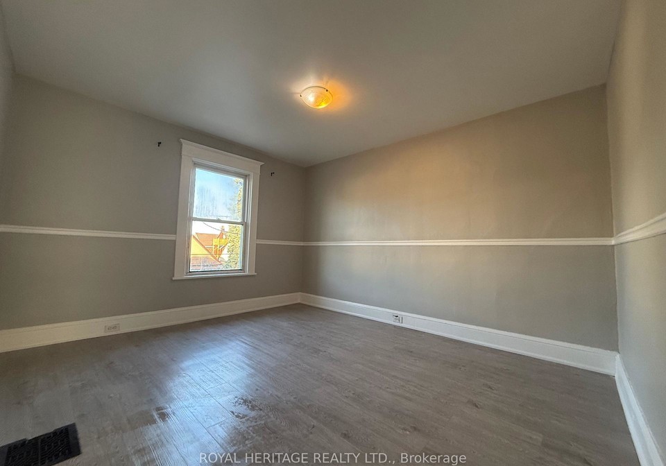 264-jarvis-street-oshawa-ontario-e13442330