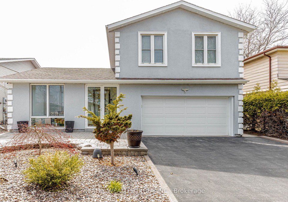 688-antigua-crescent-oshawa-ontario-e13442476