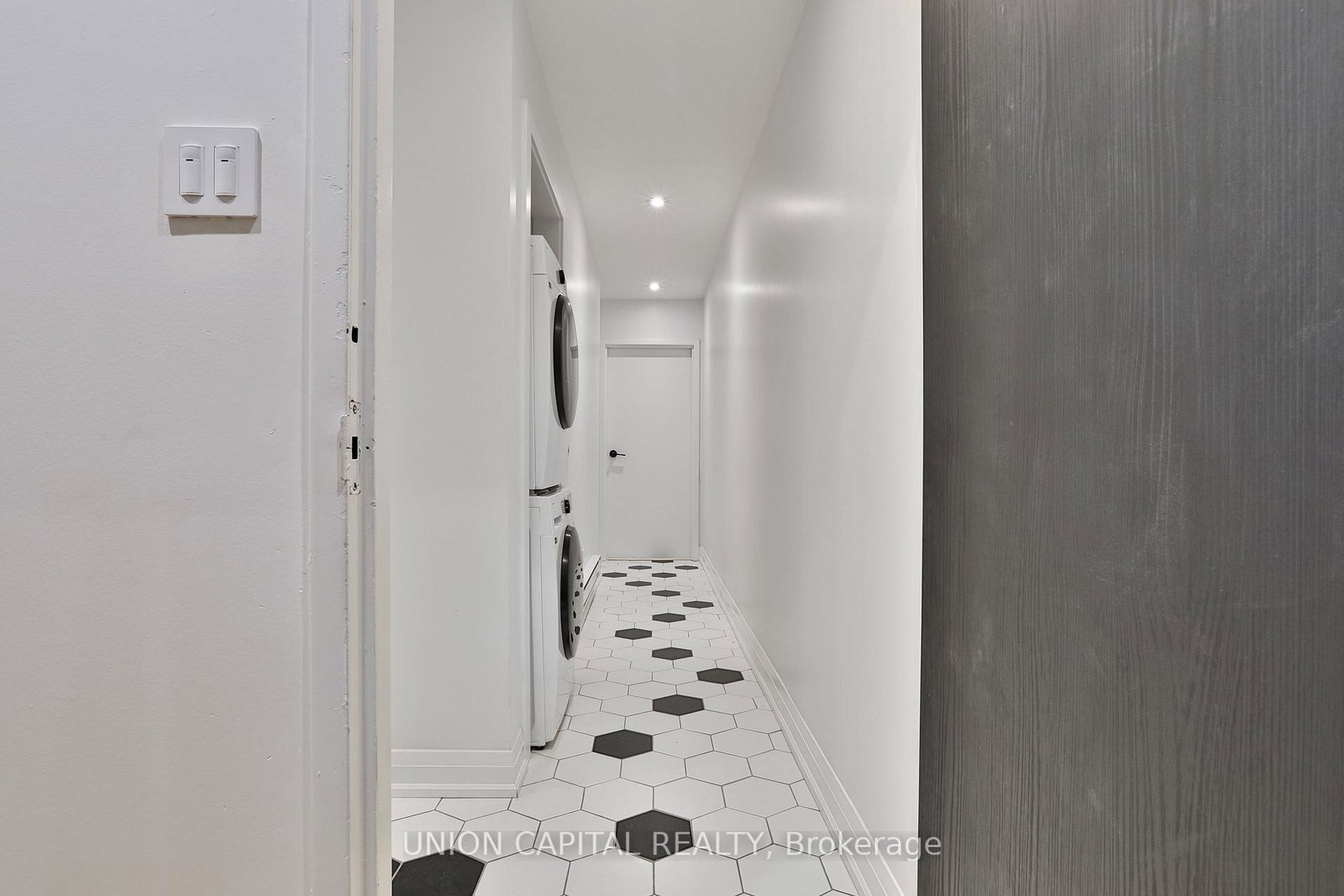 612-gerrard-street-e-toronto-ontario-e13442654