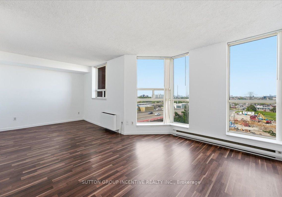 2460-eglinton-avenue-e-scarborough-ontario-e13442696
