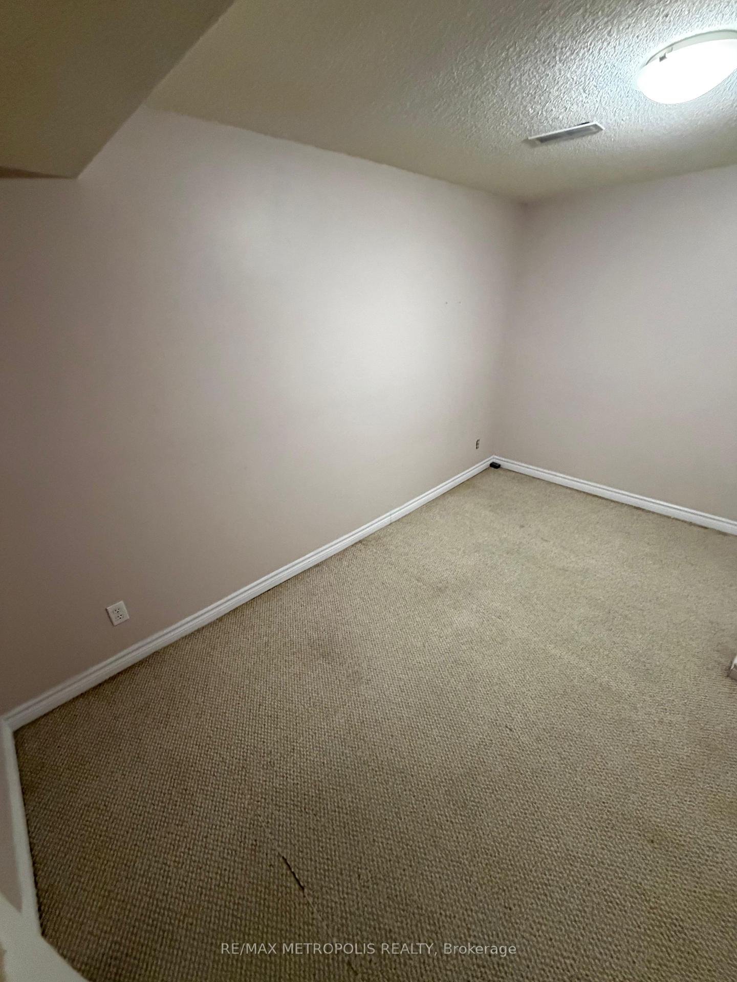 18-carrick-avenue-ajax-ontario-e13442884