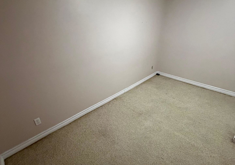 18-carrick-avenue-ajax-ontario-e13442884