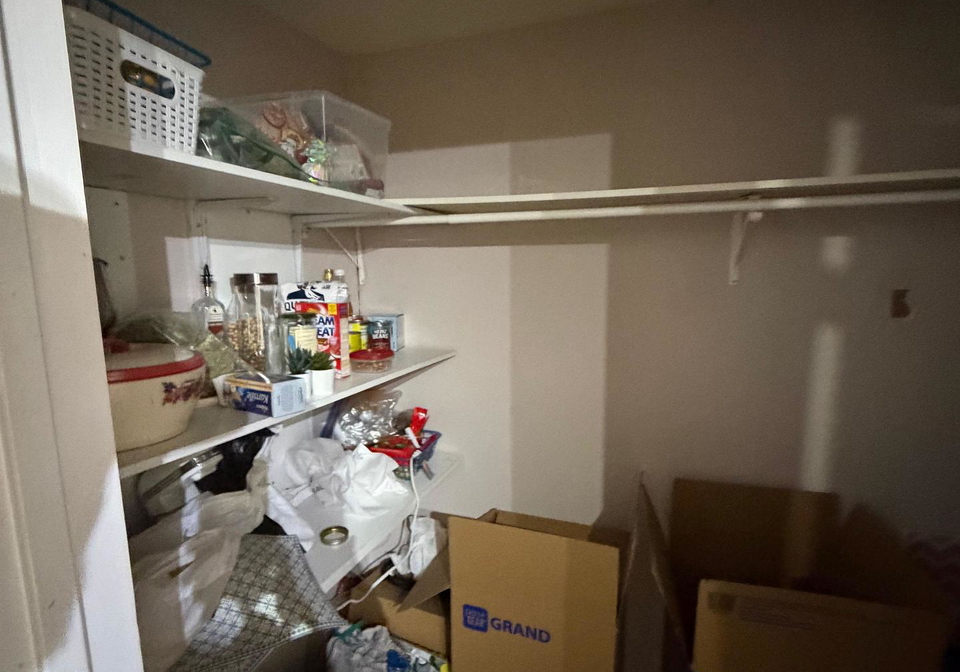 18-carrick-avenue-ajax-ontario-e13442884