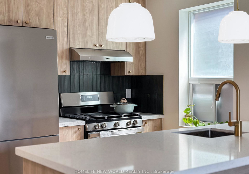 27-marigold-avenue-toronto-ontario-e13443032