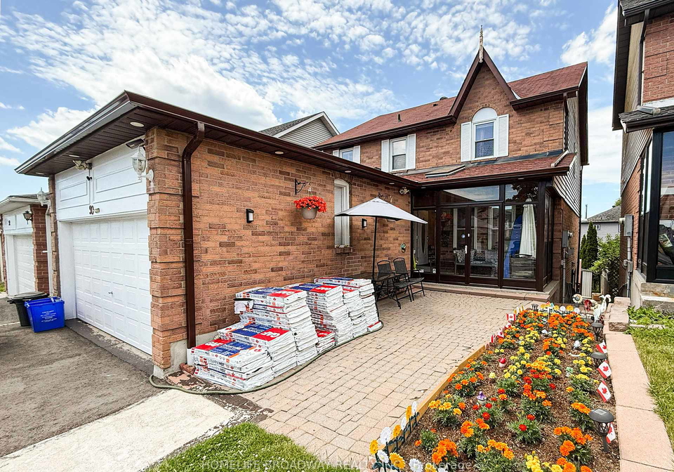 90-chapman-drive-ajax-ontario-e13443172