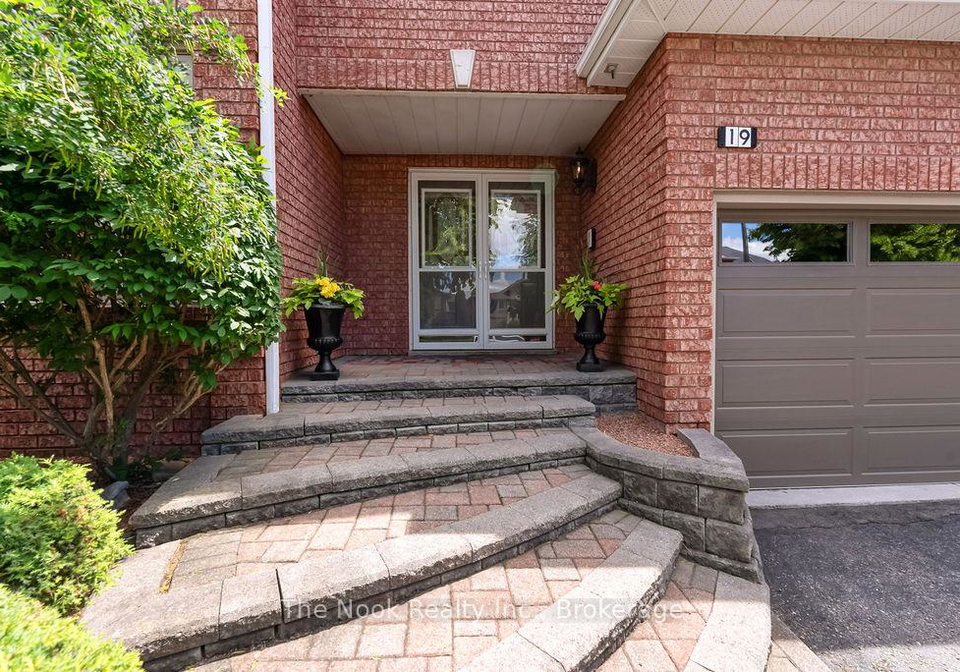 19-patrick-drive-whitby-ontario-e13443650