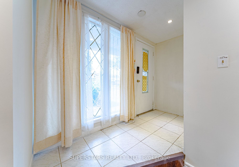 29-sandy-haven-drive-scarborough-ontario-e13444442