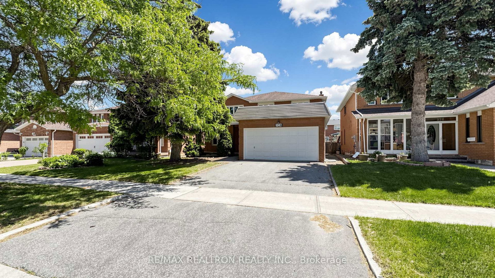328-goldhawk-trail-scarborough-ontario-e13444566