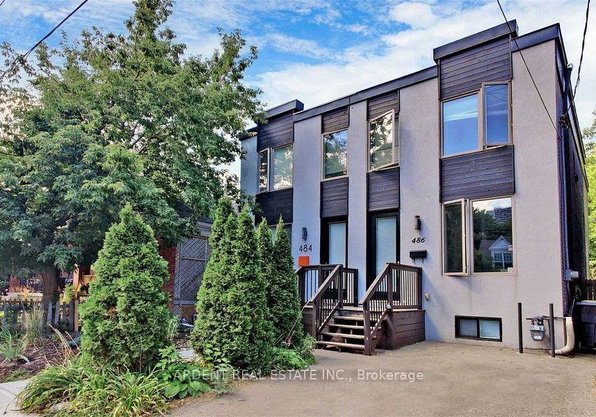 486-main-street-east-york-ontario-e13444786