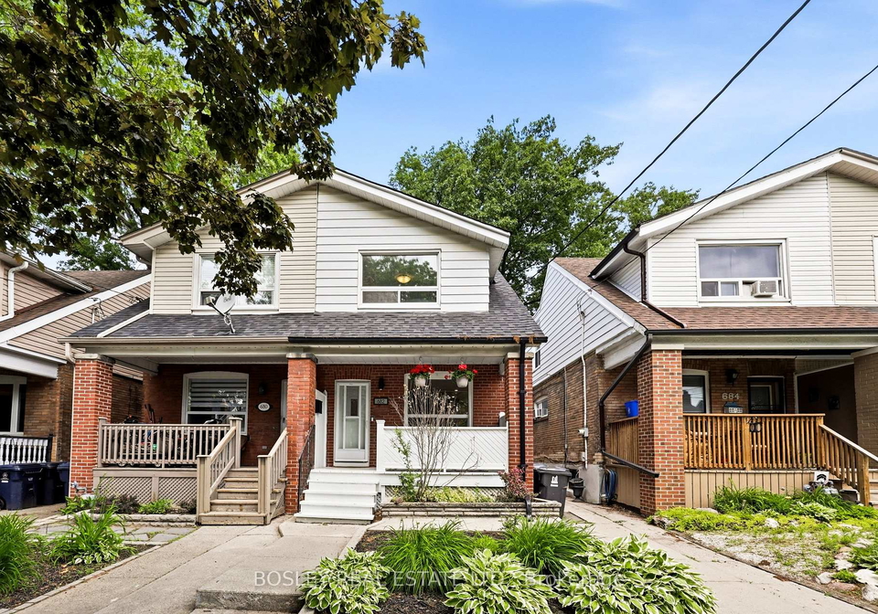 682-milverton-boulevard-east-york-ontario-e13444808