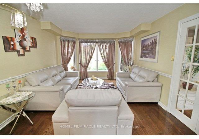 8-sayor-drive-ajax-ontario-e13445012