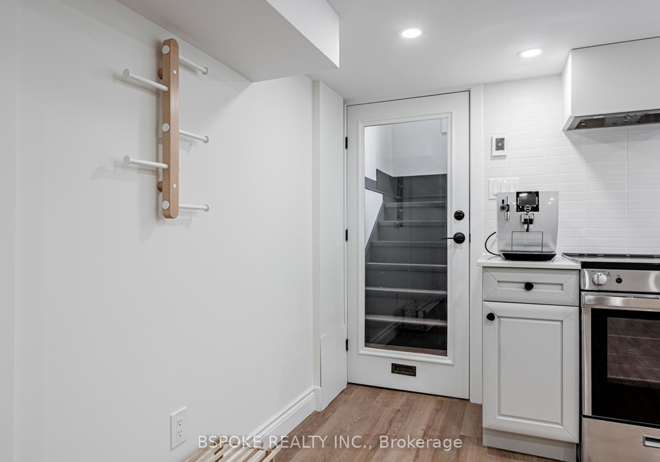 4-hartford-avenue-toronto-ontario-e13445354