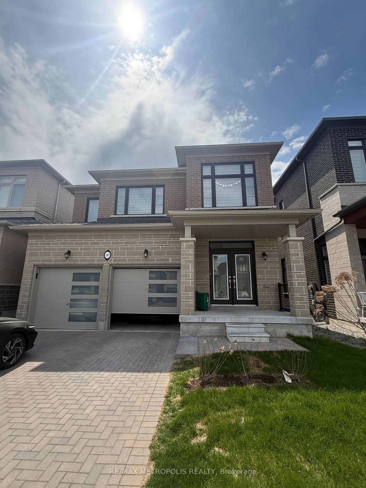 1207-wilmington-avenue-oshawa-ontario-e13445504