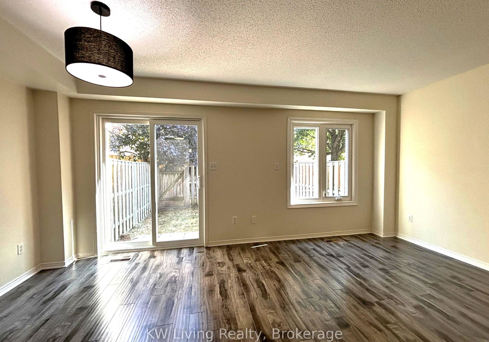 5-alexis-way-whitby-ontario-e13445882