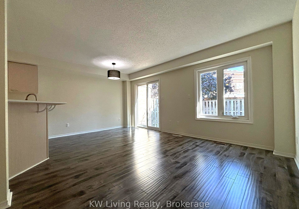 5-alexis-way-whitby-ontario-e13445882