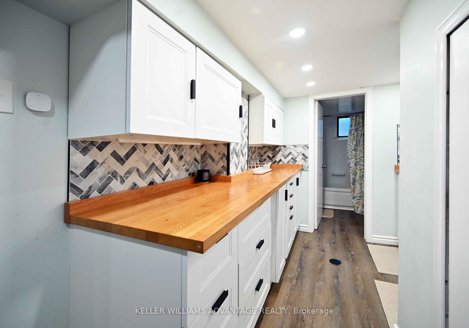 1335-woodbine-avenue-east-york-ontario-e13446024
