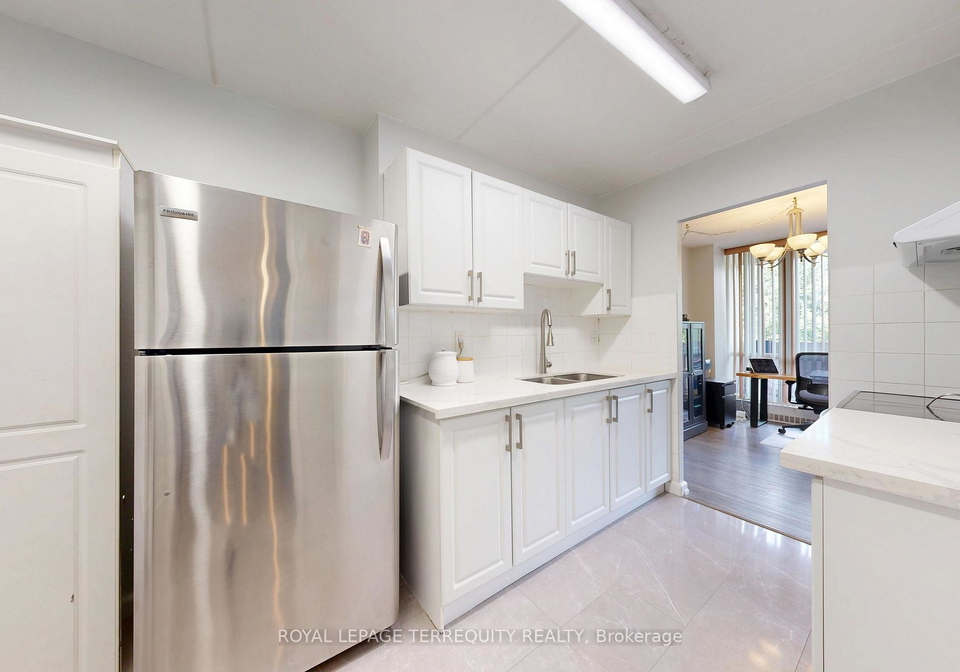 2-glamorgan-avenue-scarborough-ontario-e13446042