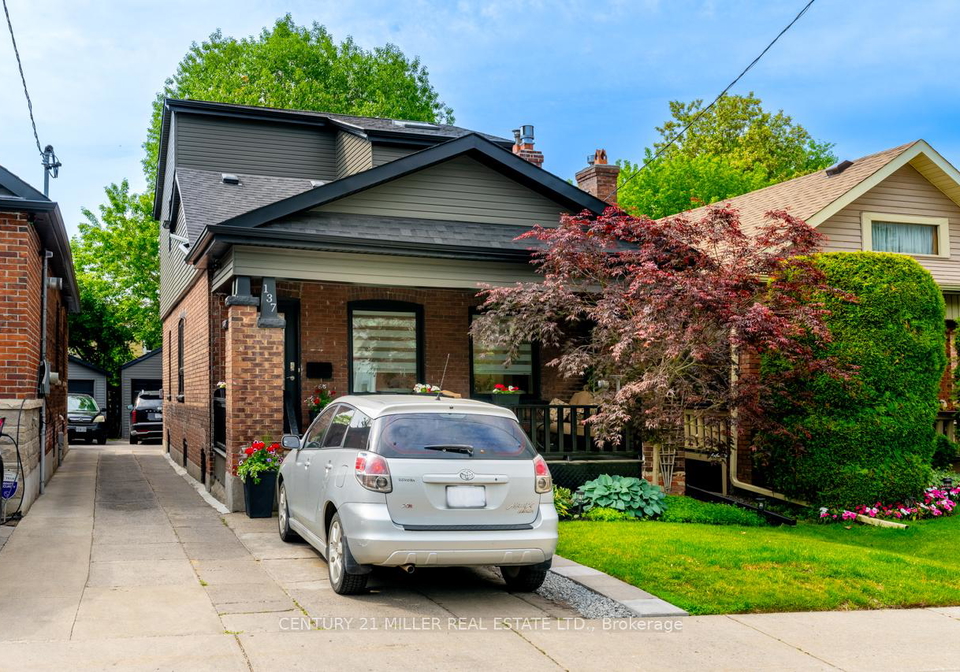 137-springdale-boulevard-east-york-ontario-e13446064