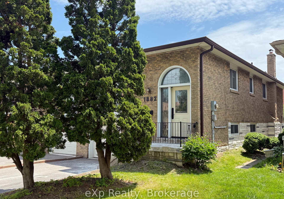 1882-rosefield-road-pickering-ontario-e13446266