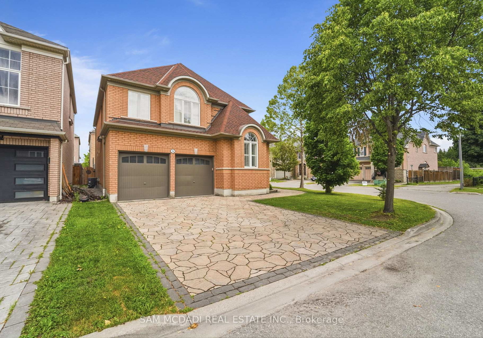 5-whitbread-crescent-ajax-ontario-e13446846