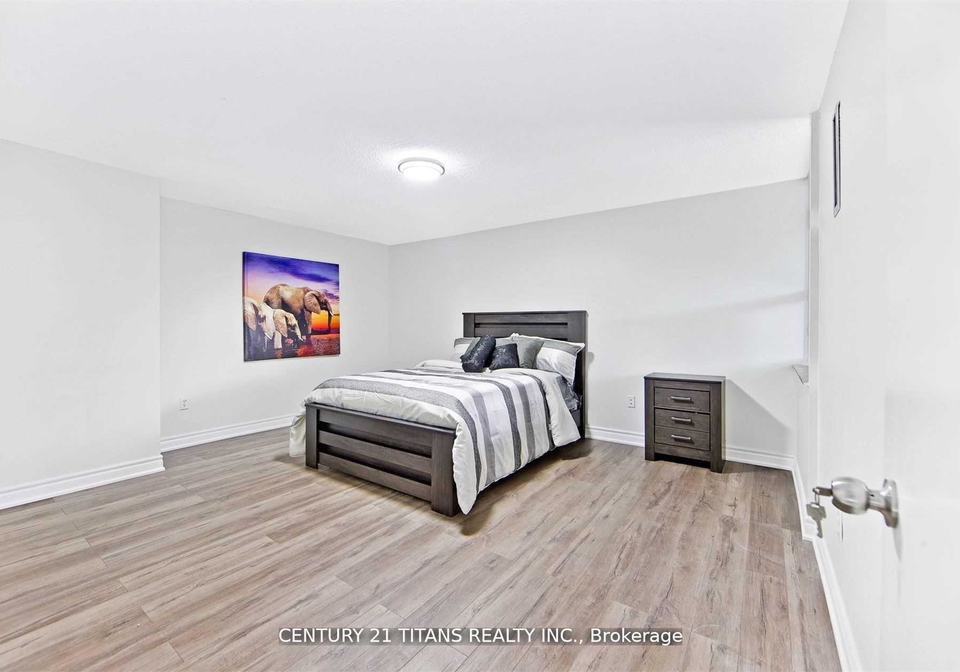 4064-lawrence-avenue-e-scarborough-ontario-e13446982
